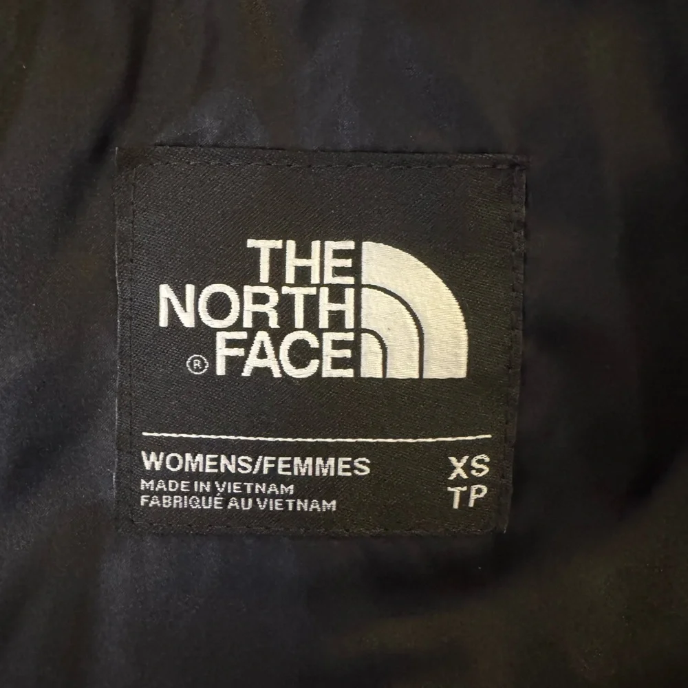 North Face 550 Long Black Puffer Coat - Picture 9 of 14